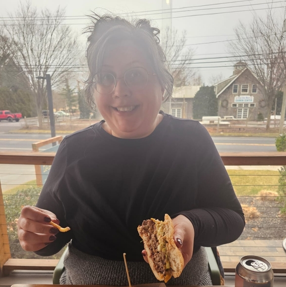 🤓 BRING ME YOUR BEST OFFER! 🤓 - Picture 2 of 3